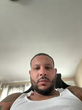 letsgetit30 online show from April 13, 1:56 pm