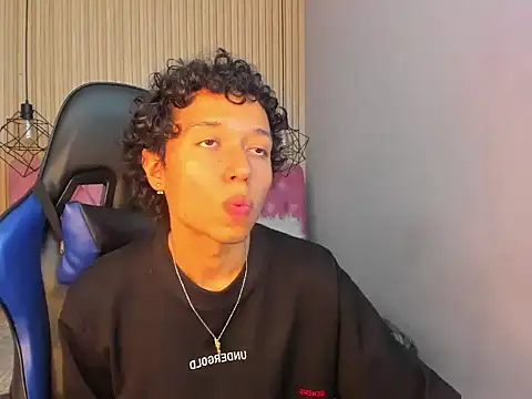 NobaCortez online show from April 21, 3:13 am