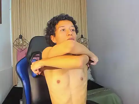 NobaCortez online show from April 19, 6:10 pm