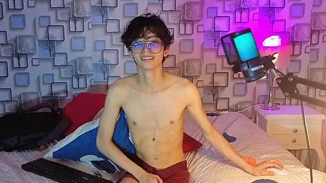 Twink Sebas7 online show from April 29, 5:30 pm