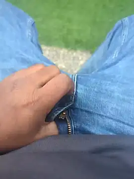 sexyraj2711 online show from June 6, 6:41 am