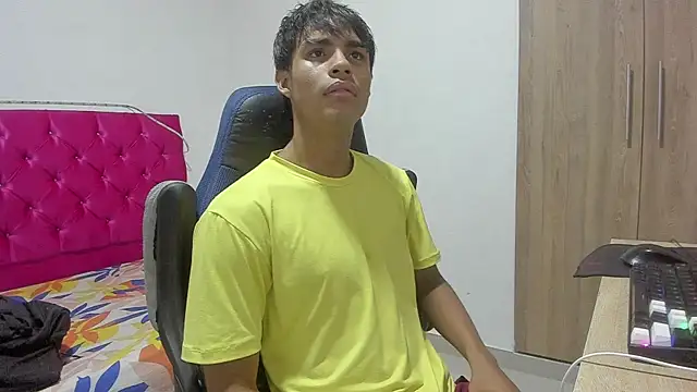 skinny sam online show from April 19, 3:17 am