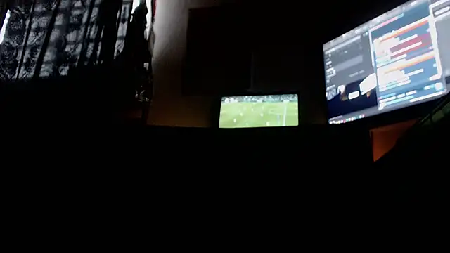 markswitch   online show from April 21, 9:21 pm