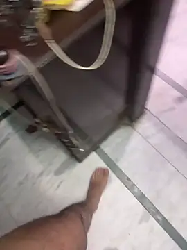 Badbuddy00 online show from April 26, 4:26 pm