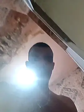 rogeriobastospqdt online show from April 28, 4:11 pm