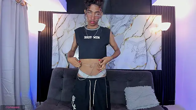 triiangel latinboy online show from April 30, 12:28 am
