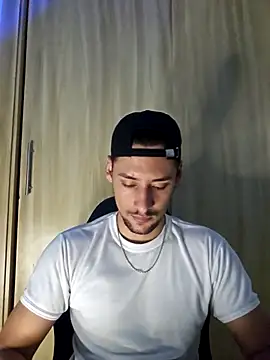 Emilprime online show from April 23, 3:22 am