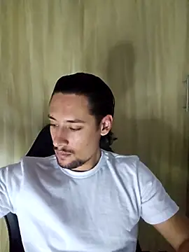 Emilprime online show from April 27, 11:54 pm