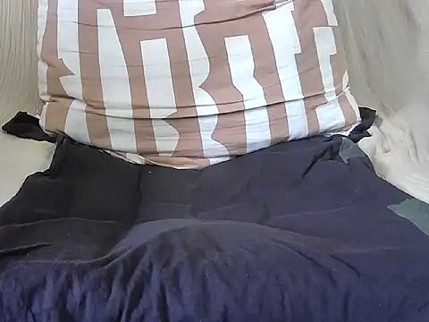 matt27120  online show from April 17, 7:33 am