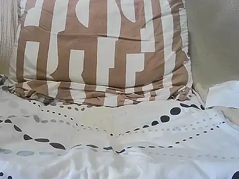 matt27120  online show from April 16, 8:03 am