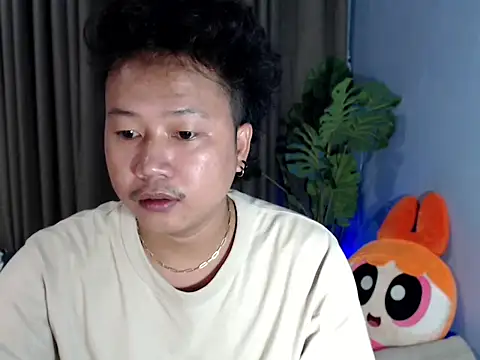 Soctober online show from May 3, 11:13 am
