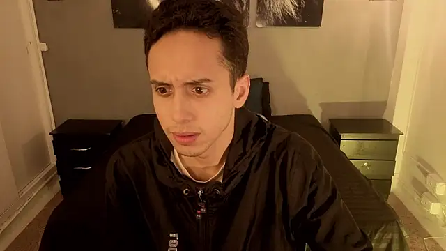 Zack isback online show from April 28, 7:40 pm