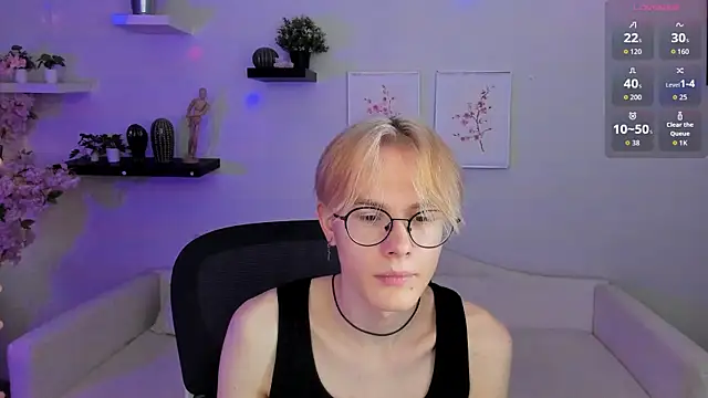 Liam Blair online show from April 28, 5:34 am