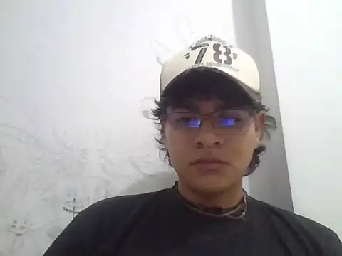 xhecho uzumaki online show from May 7, 4:01 am