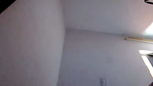 Snapshot of andrew_1520 chatting on October 15, 6:15 pm andrew 1520 online show from October 15, 6:15 pm