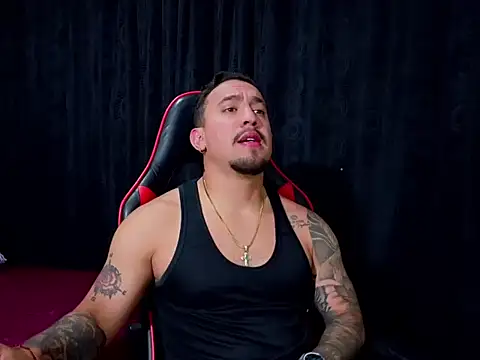 Massimo 777 online show from June 27, 3:20 am