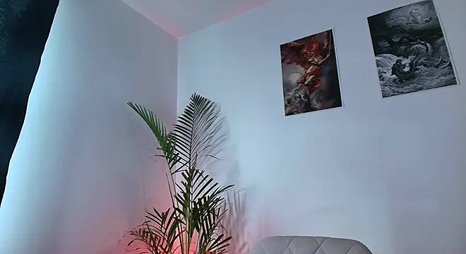 andyypalmer  online show from May 27, 11:40 am