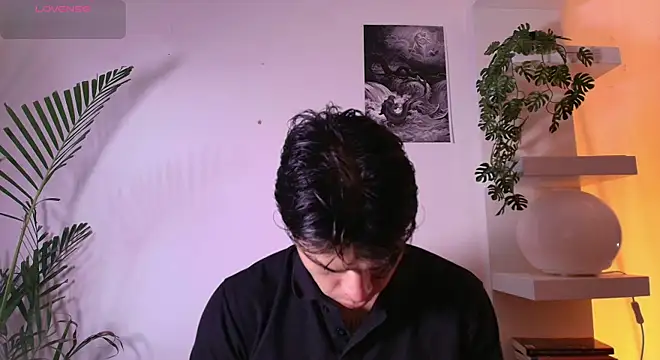 andyypalmer  online show from May 13, 10:56 am