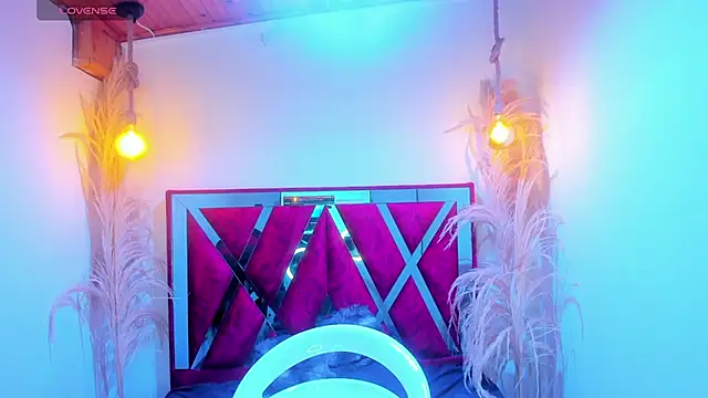 Nickk 21  online show from April 25, 1:41 pm