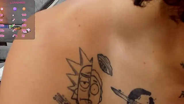 JayTaylorr online show from April 24, 12:40 pm