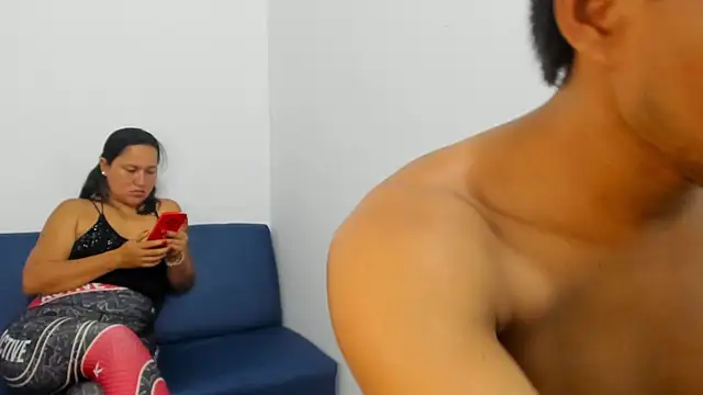 renataa21 online show from April 27, 1:46 am