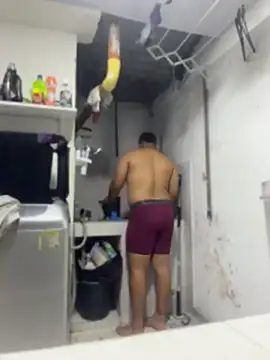 Patricio 02 online show from May 6, 3:40 am