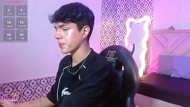 Damian tay online show from June 23, 11:47 am