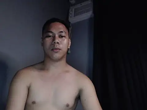hottie island online show from May 3, 5:37 pm