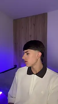 Snapshot of LIAM_CARTER1 chatting on May 11, 3:19 am LIAM CARTER1 online show from May 11, 3:19 am