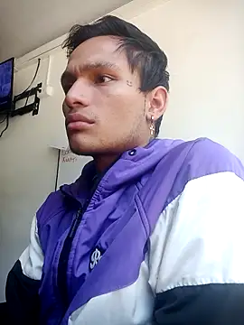 Damian Garciaa online show from May 9, 5:36 pm