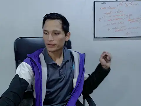 Damian Garciaa online show from May 3, 4:59 am