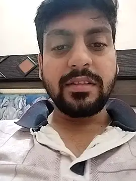 rahul02sharma05 online show from May 5, 2:46 am