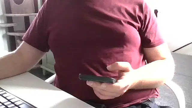 richard9718 online show from May 8, 3:56 pm