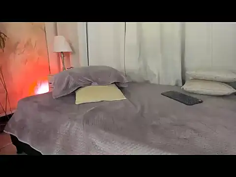 RONNY COLTON online show from April 28, 1:44 am