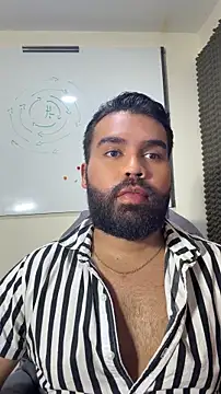 LucaLaurent online show from April 21, 3:34 am