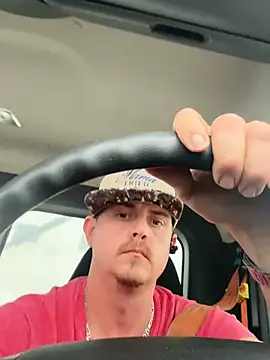 BigDawgzbite69 online show from May 2, 10:01 pm