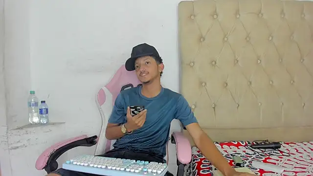 alpha marcus online show from April 25, 12:57 am