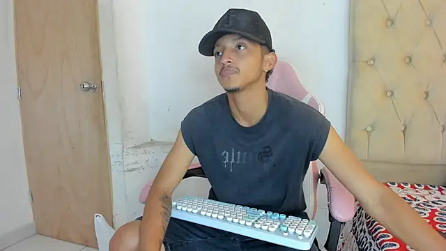 alpha marcus online show from April 26, 3:59 am