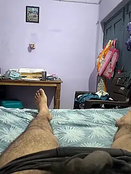 IndianDaddy0 online show from April 30, 8:57 pm