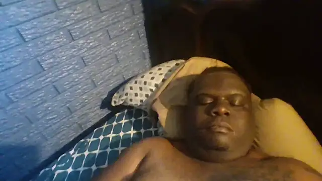 darkdadaaa online show from April 30, 2:02 pm