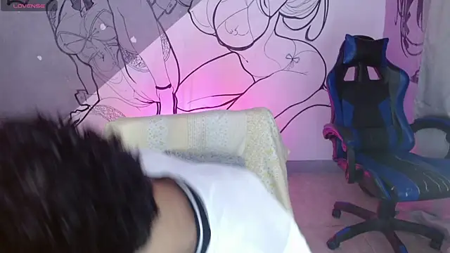 caius bigcock1 online show from May 13, 12:35 pm