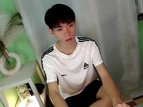 sycat69 online show from June 27, 2:23 pm