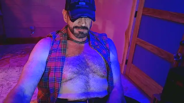 maxxxout online show from May 7, 1:49 am