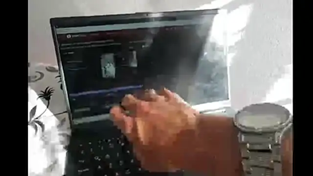 Jackdaniel001  online show from May 1, 1:36 pm