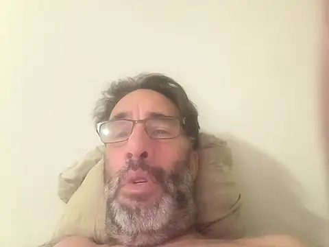 visualizechat online show from April 29, 12:37 am