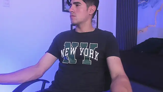 tommy badboyy online show from April 27, 7:08 pm
