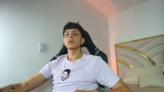 Milo Storm online show from May 1, 11:57 am