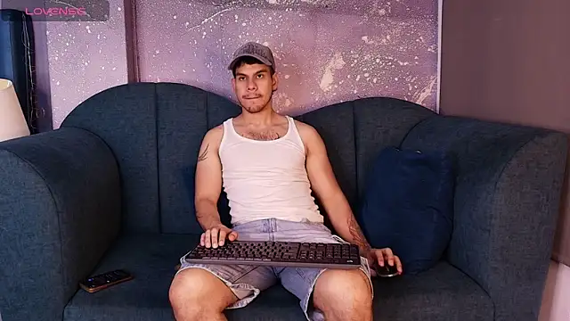 Derek Voss online show from June 16, 1:35 pm