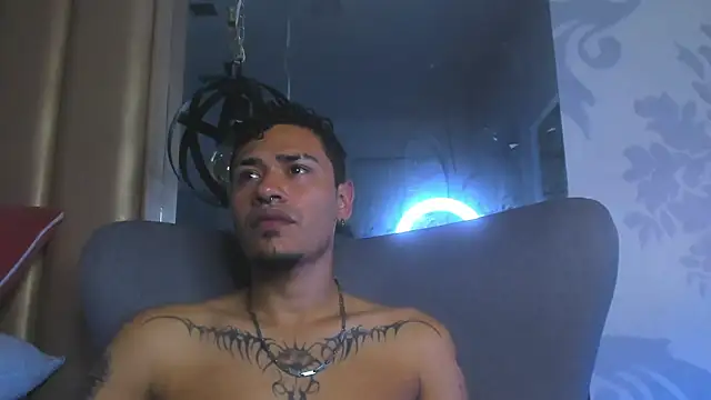 AlexandriuWolf online show from May 17, 12:52 am