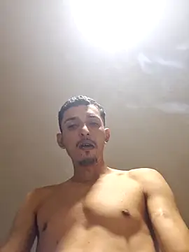 casadocalixaba028 online show from May 14, 2:31 am